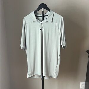 Oakley Men's Light Gray Polo Shirt